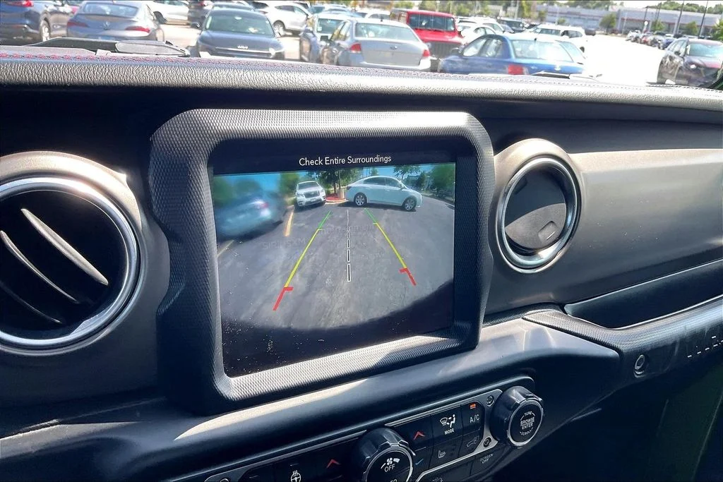 Used 2019 Green Jeep Unlimited Rubicon image 24