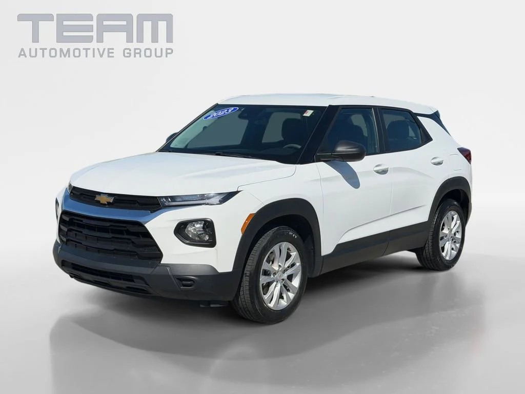 Used 2023 Summit White Chevrolet LS image 3