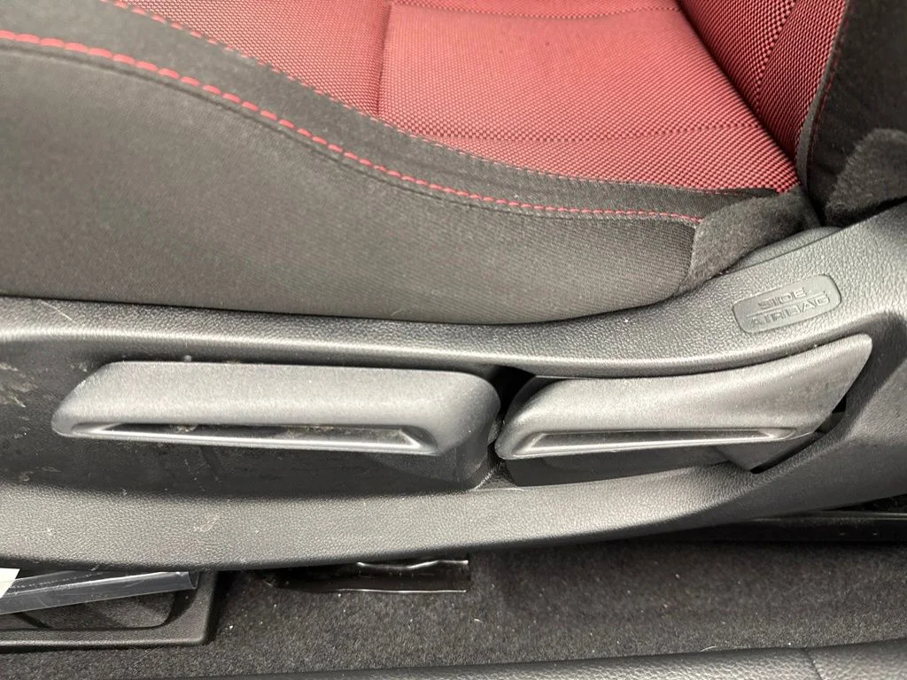 Used 2023  Honda Si image 19