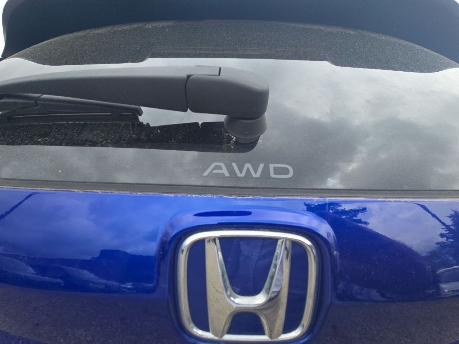 Certified Used 2023 Still Night Pearl Honda EX-L image 5