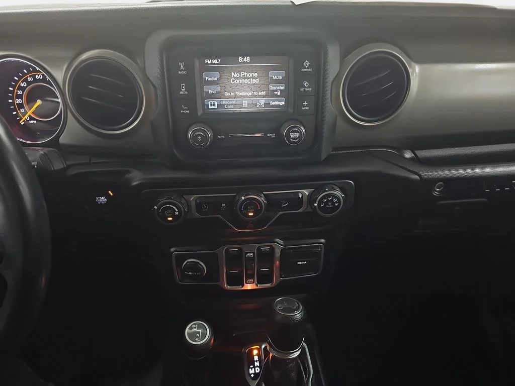 Used 2018 White Jeep Unlimited Sport S image 22