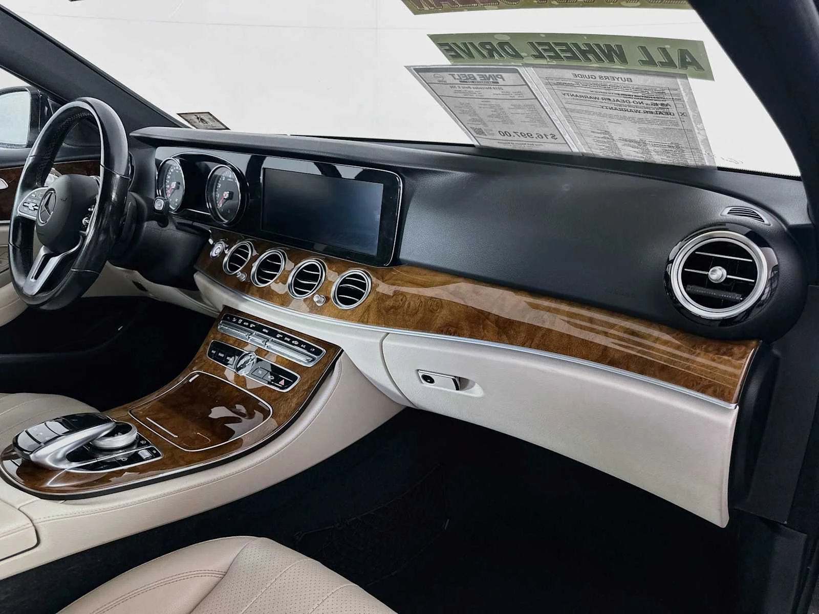 Used 2019 Lunar Blue Metallic Mercedes-Benz E 300 image 29