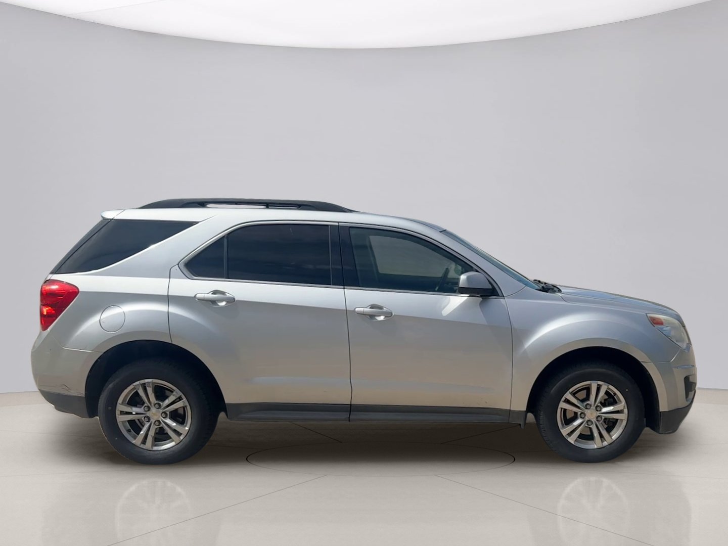 Used 2014 Silver Chevrolet LT image 6