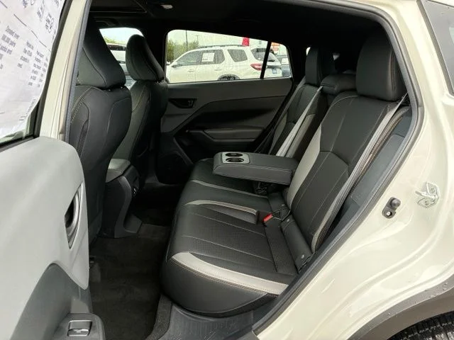 New 2026 CRYSTAL WHITE PEARL Subaru Wilderness image 32