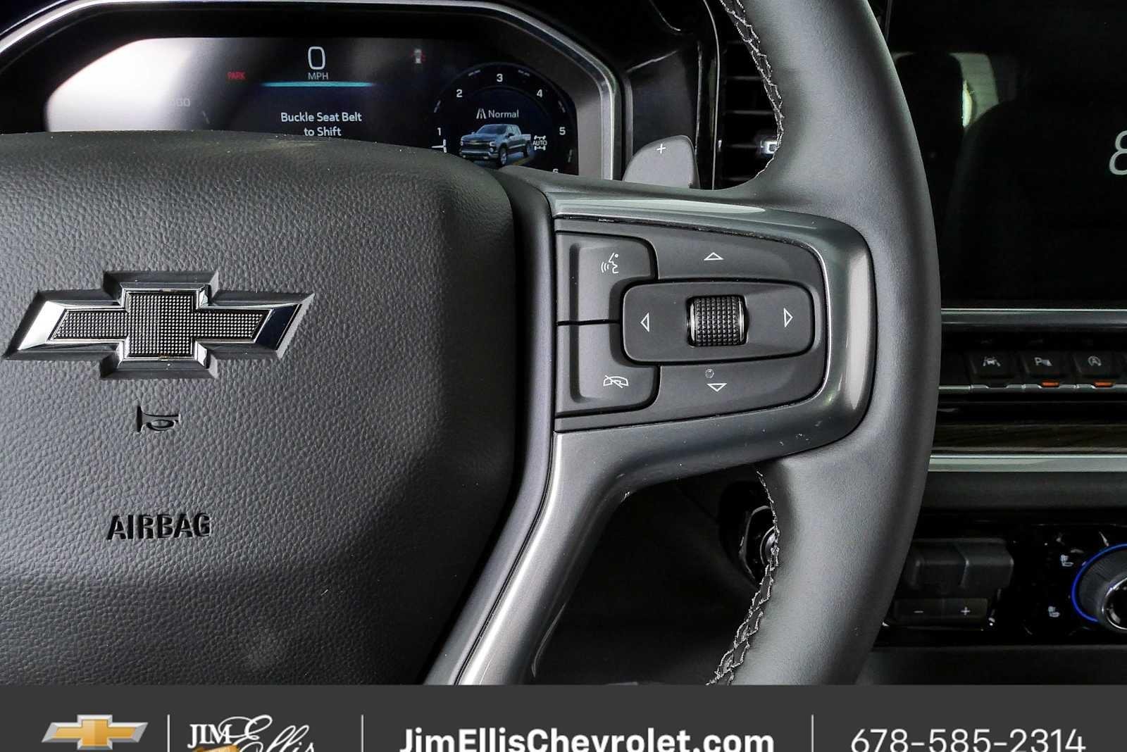 New 2026 Summit White Chevrolet RST image 11