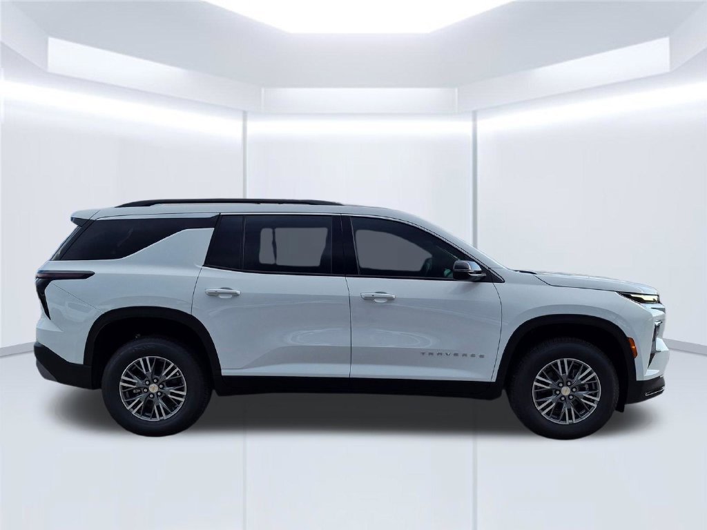 2026 Chevrolet Traverse LT - Photo 7