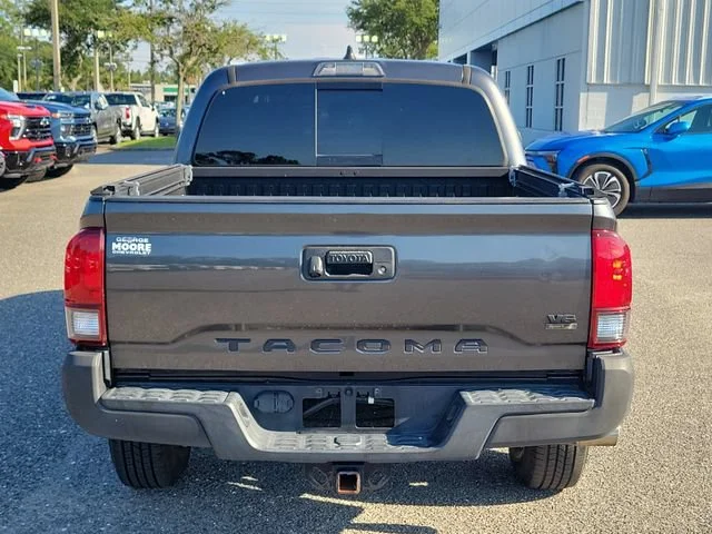 2020 Toyota Tacoma SR5 - Photo 13