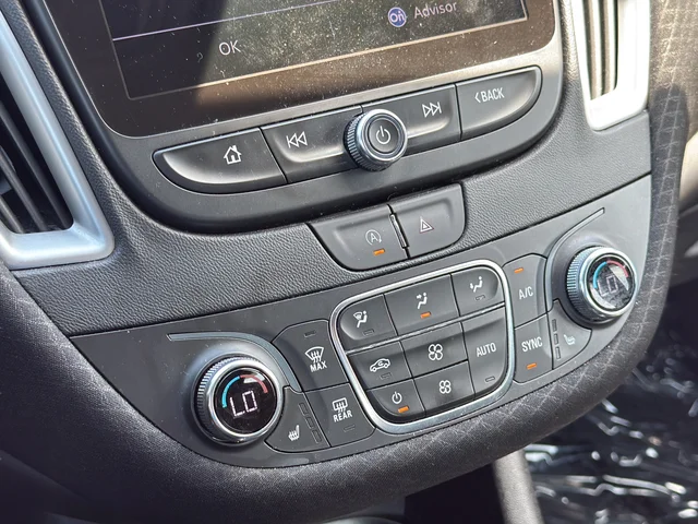 Used 2024 Gray Chevrolet LT image 28