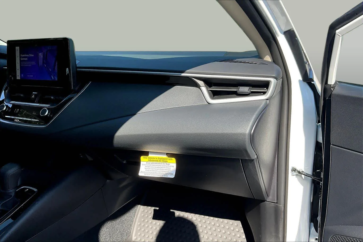 Used 2026 Ice Cap Toyota LE image 18