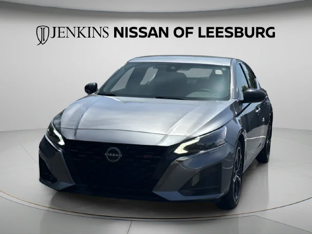 Used 2024 Gray Nissan 2.5 SR image 15
