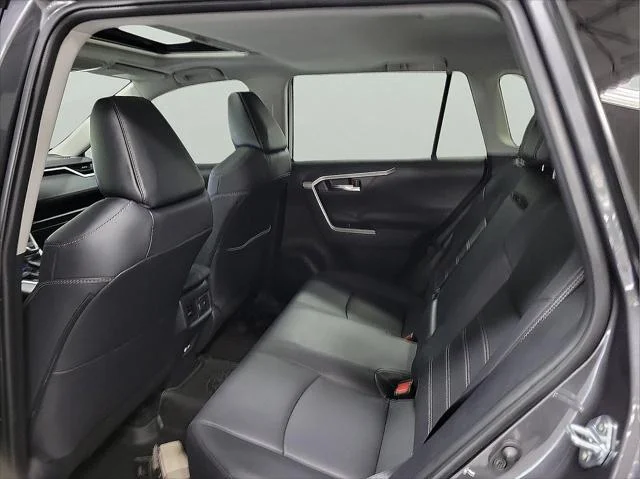 Certified Used 2025 MAGNETIC GRAY MET. Toyota  image 9
