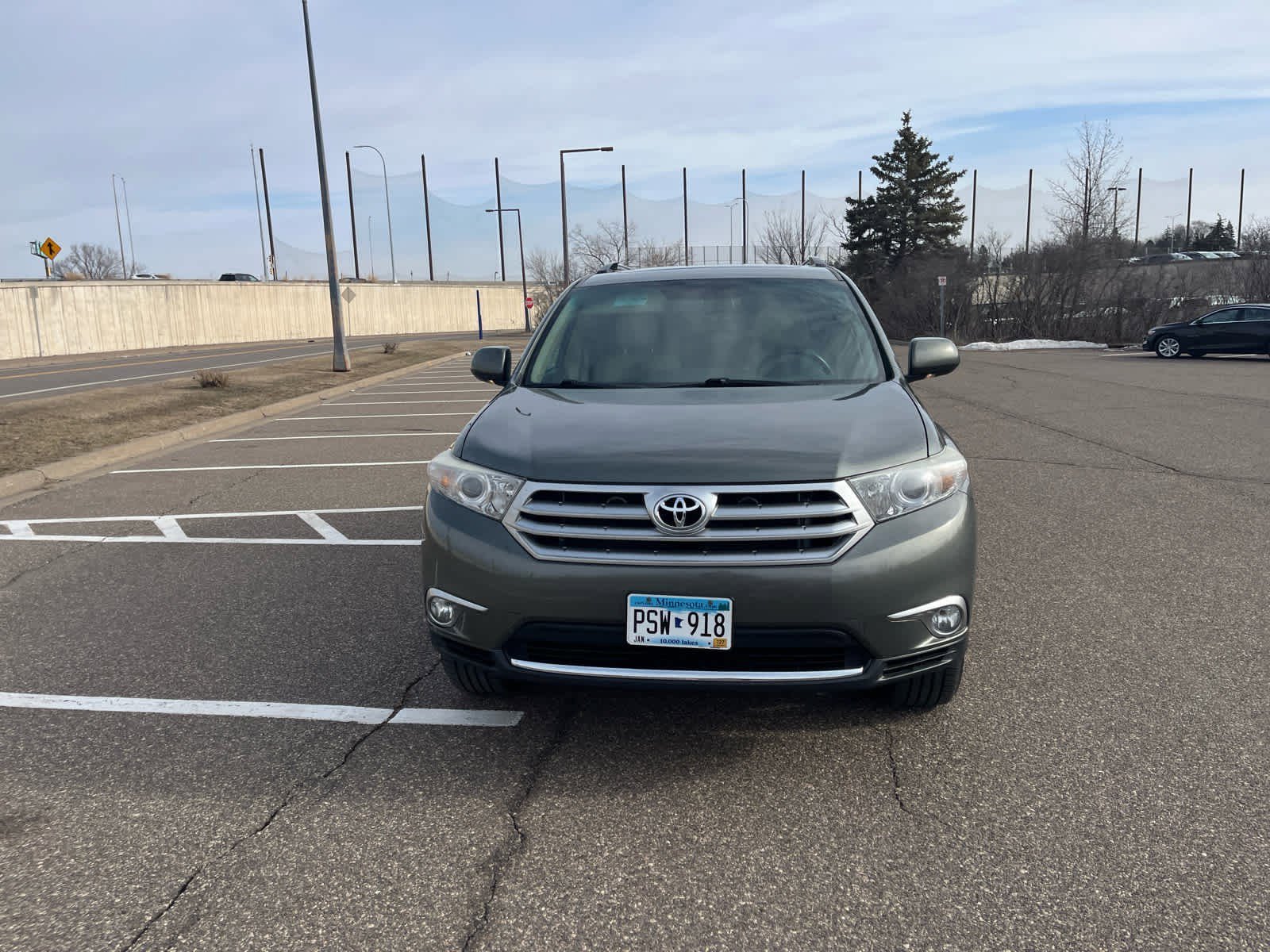 Used 2012 Toyota Highlander Limited with VIN 5TDDK3EH7CS117247 for sale in Golden Valley, Minnesota