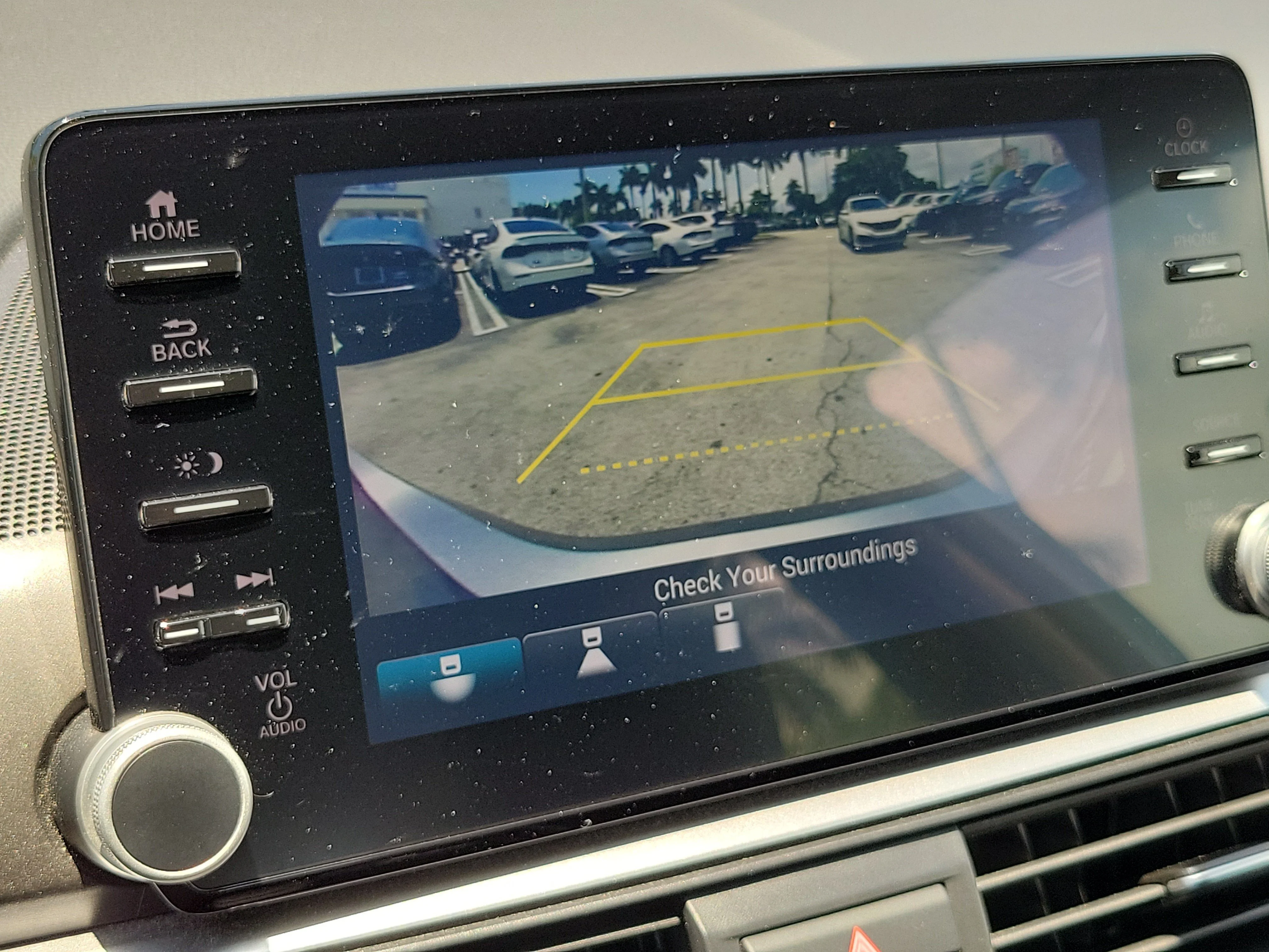 2022 Honda Accord LX - Photo 26