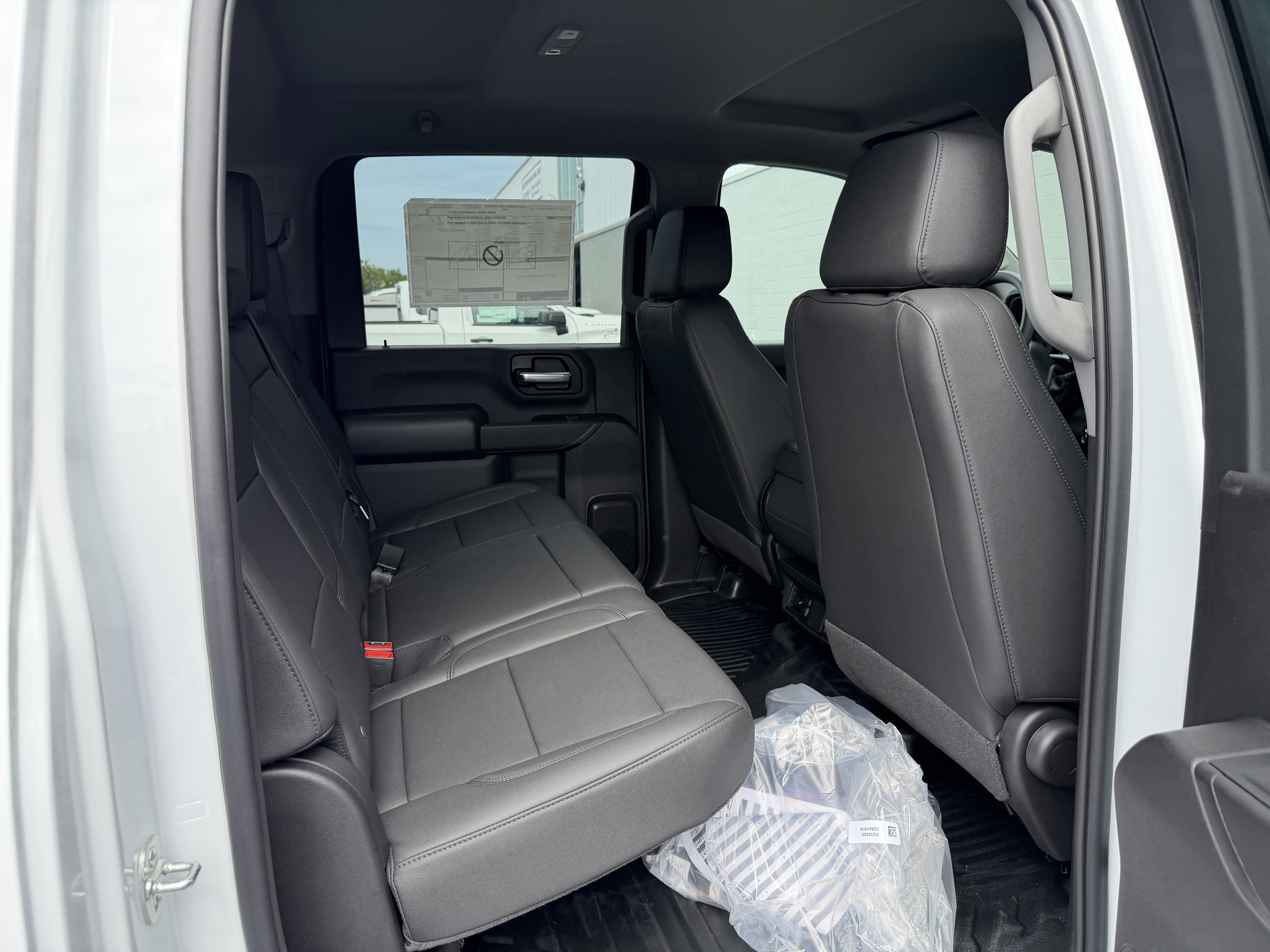 New 2026 Summit White Chevrolet Work Truck image 29