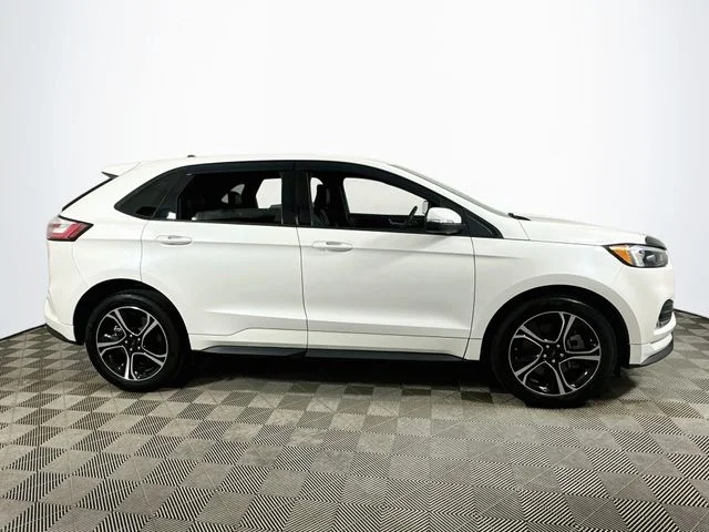 Certified Pre-Owned 2023 Ford Edge ST