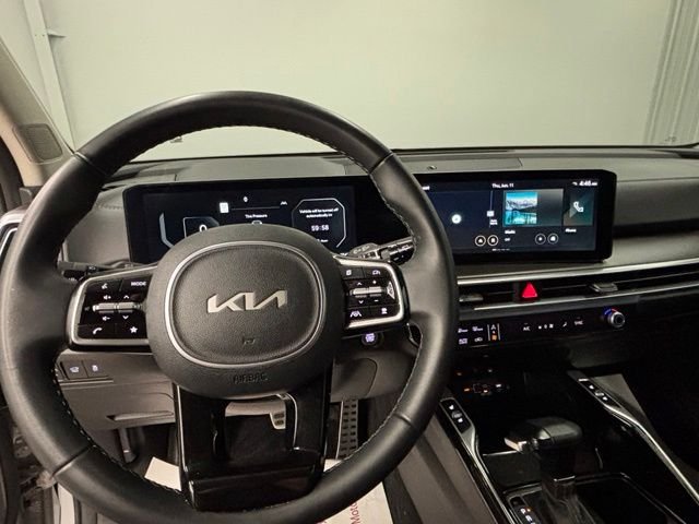 Used 2025 Gray Kia SX image 18