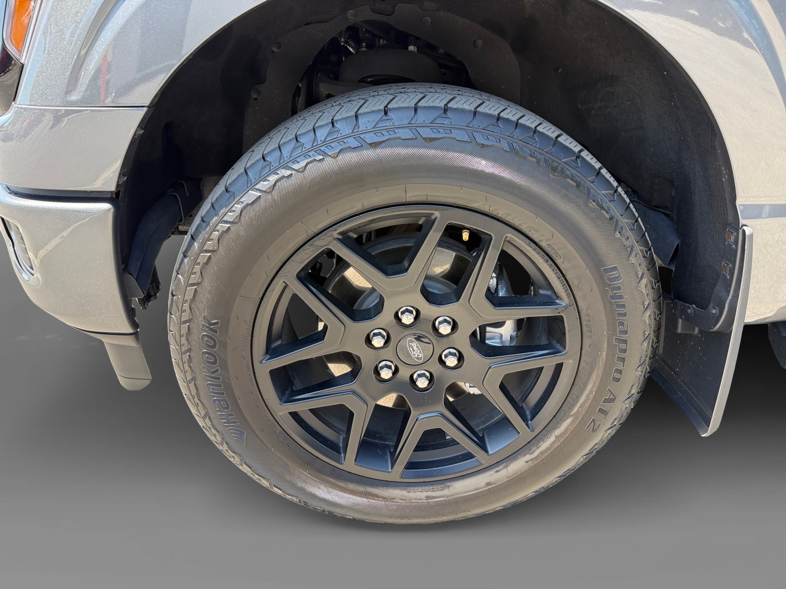Certified Used 2024 Gray Metallic Ford STX image 9