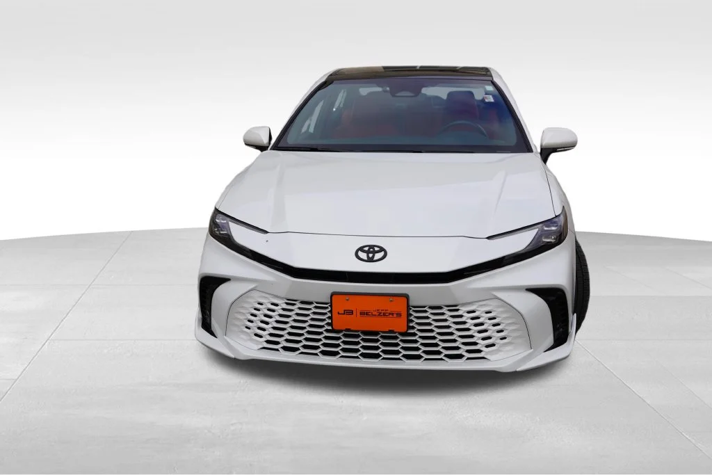 Used 2025 Pearl Toyota XSE image 12