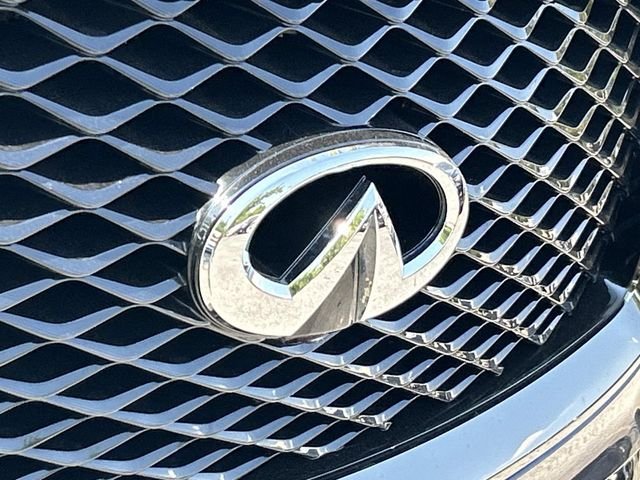 Used 2022 Gray INFINITI Premium Select image 11