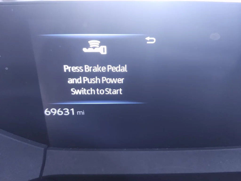 2023 Toyota Prius LE - Photo 15