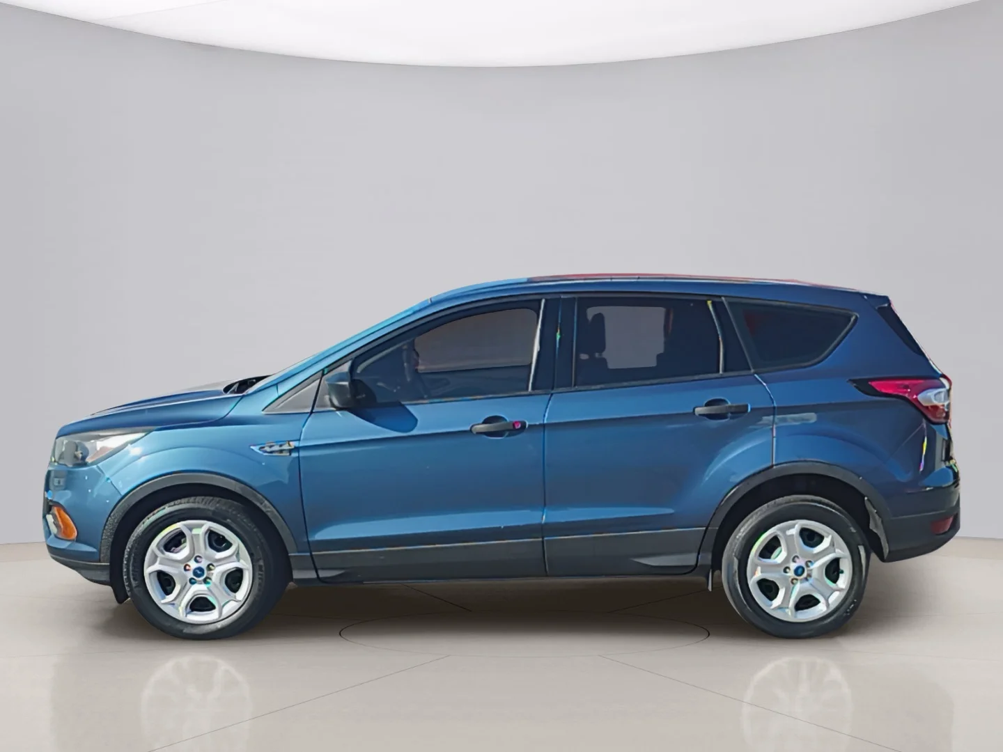 Used 2018 Blue Ford S FWD image 8