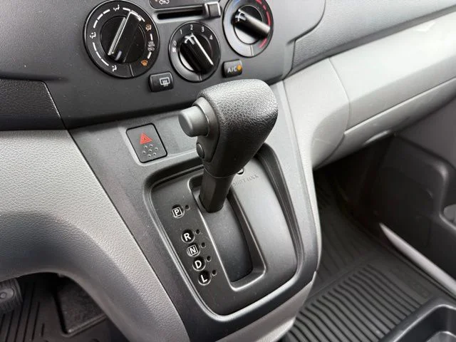 2021 Nissan NV200 SV - Photo 25