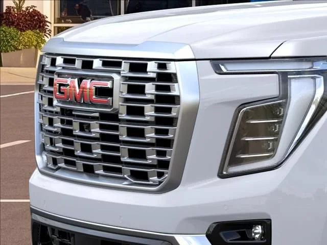 2026 GMC Yukon XL Denali - Photo 13