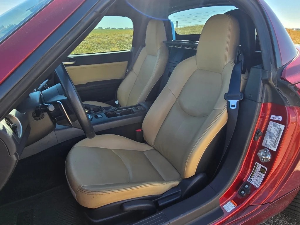 Used 2010 Copper Red Mica Mazda Grand Touring image 12