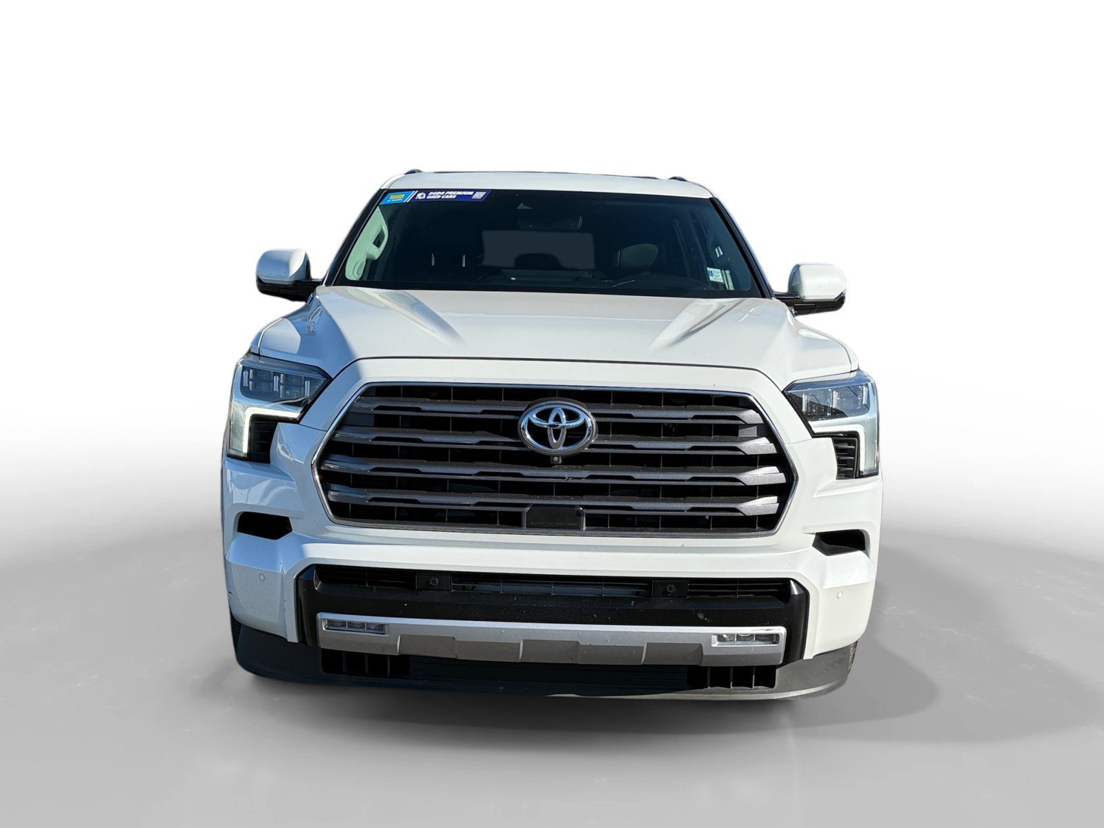 Used 2023 Pearl Toyota Limited image 8