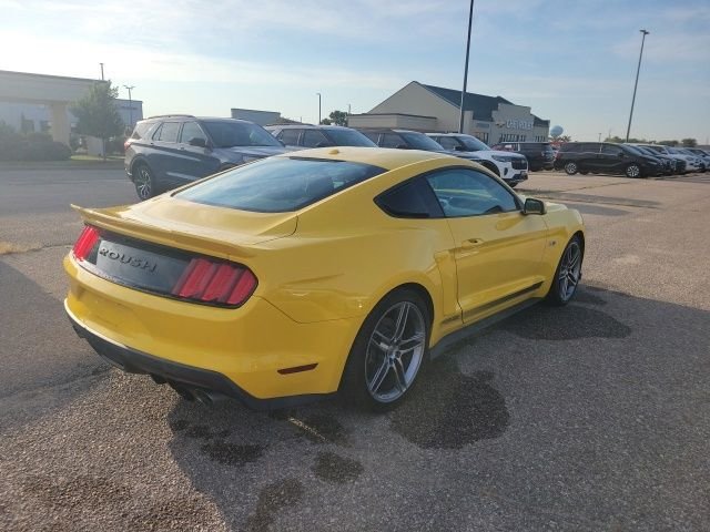 Used 2015 Yellow Ford GT Premium image 22