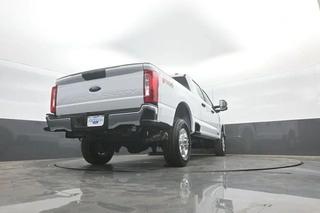 New 2026 Oxford White Ford F-350® XLT image 37