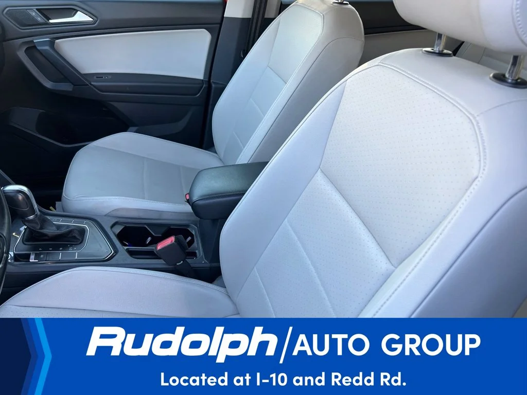 Used 2019 Orange Metallic Volkswagen 2.0T SE image 9