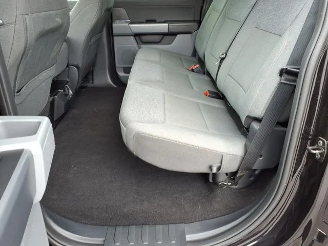 Used 2025 Black Ford XLT image 17