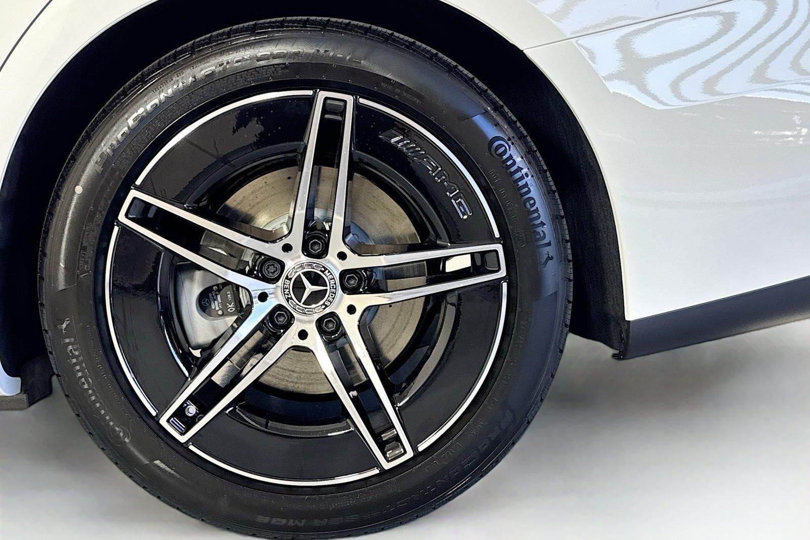 New 2026 Polar White Mercedes-Benz E 350 image 29