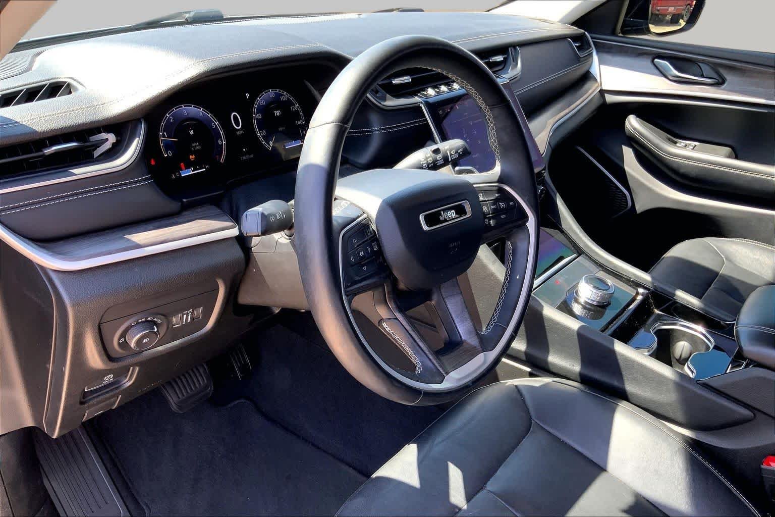 Used 2021 Baltic Gray Metallic Clearcoat Jeep Limited image 18