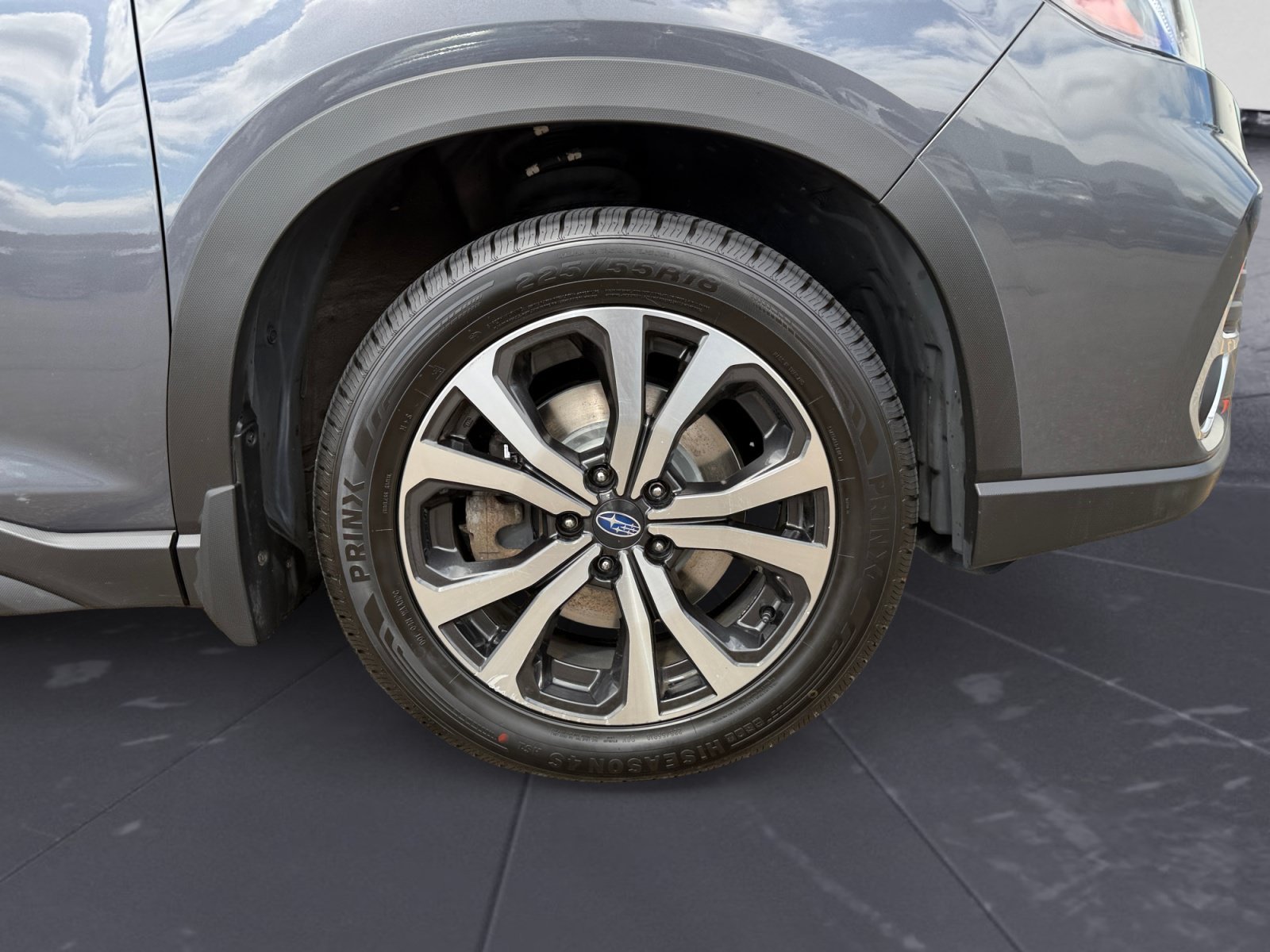 Used 2020 Magnetite Gray Metallic Subaru Limited image 46