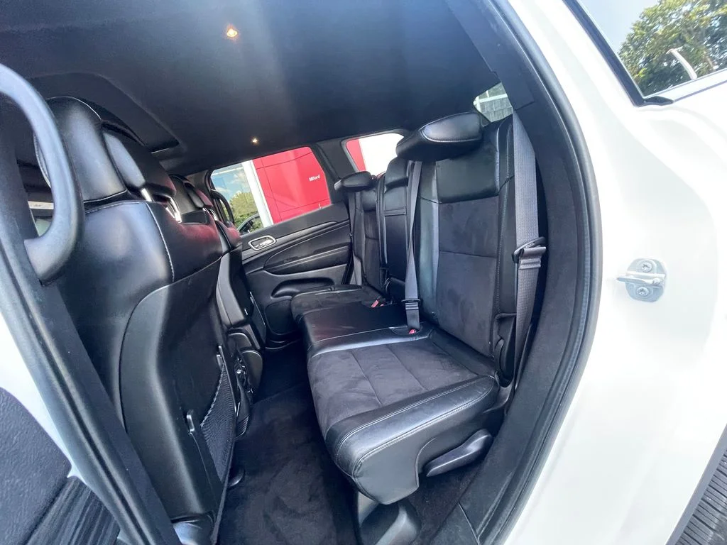 Used 2022 White Jeep Laredo X image 21