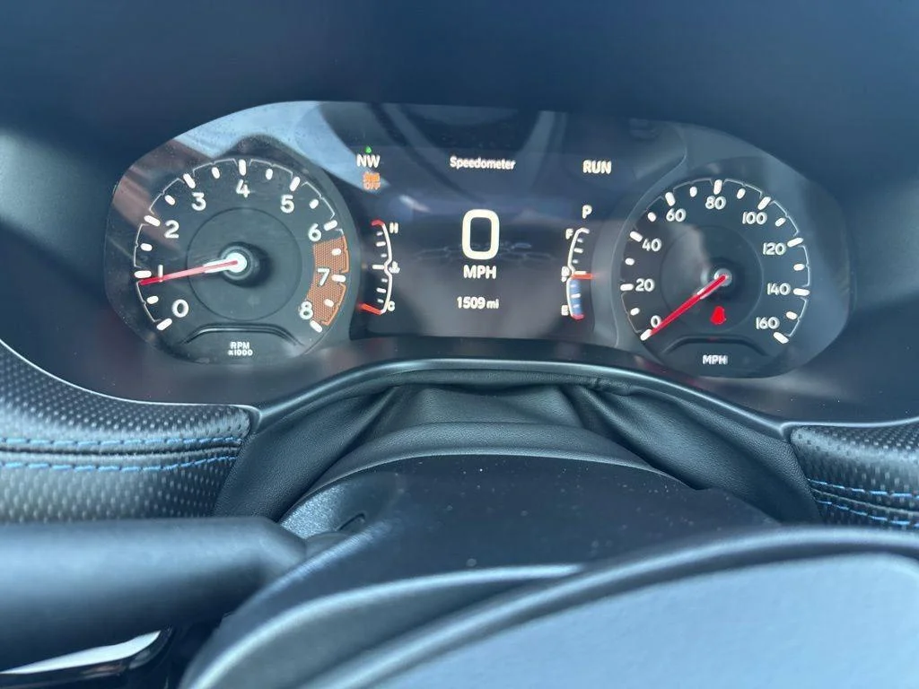 New 2026 Hydro Blue Pearlcoat Jeep Latitude Altitude image 15