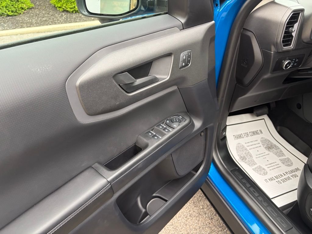 New 2026 Blue Ford Outer Banks image 7