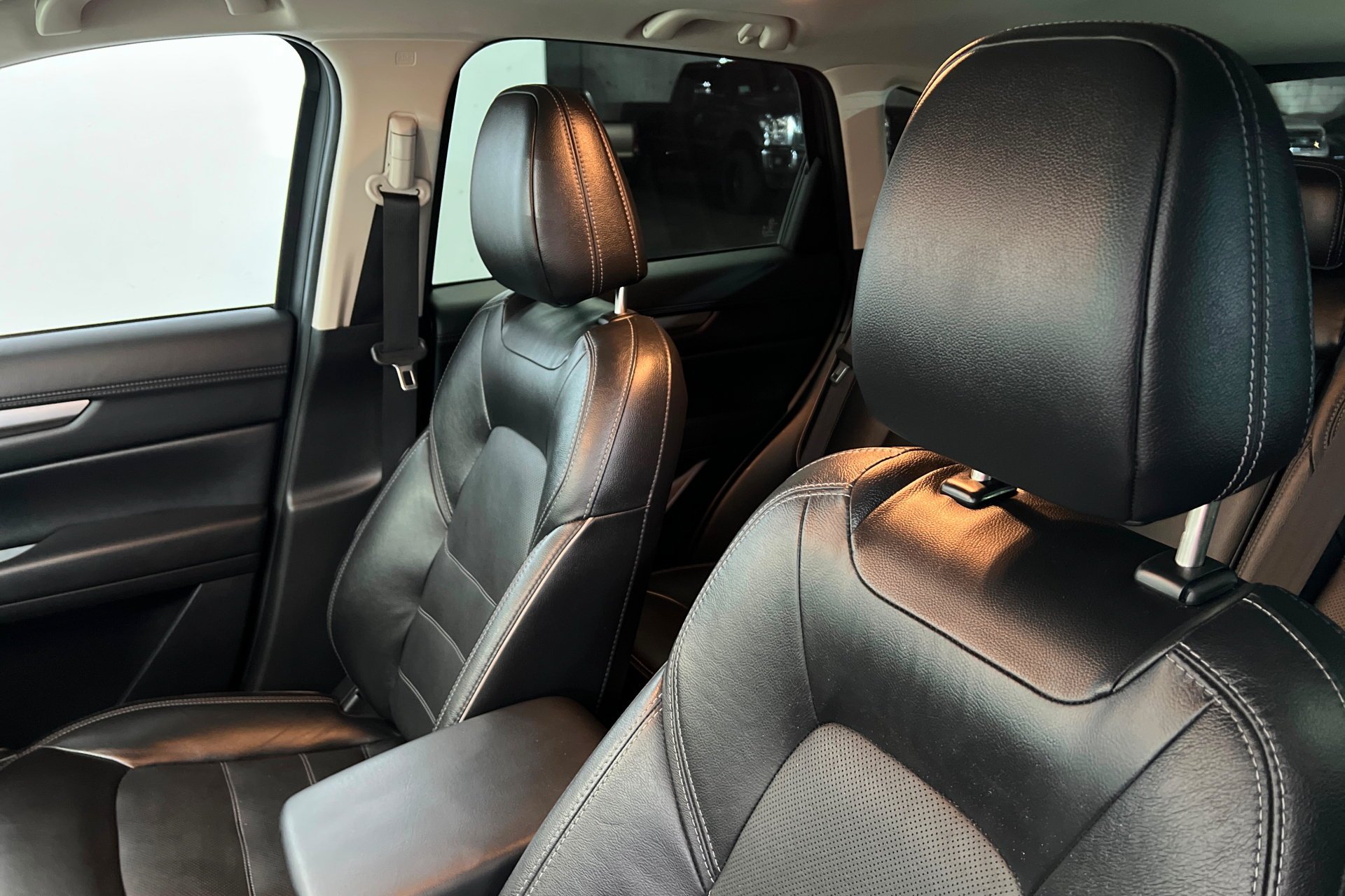 Used 2024 Jet Black Mica Mazda 2.5 S Preferred Package image 18