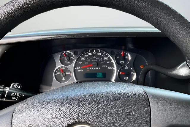 Used 2012 White GMC Work Van image 10