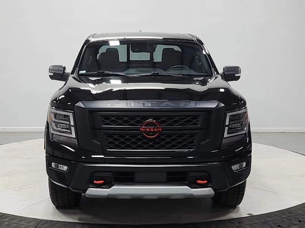 Used 2024 Black Nissan PRO-4X image 2