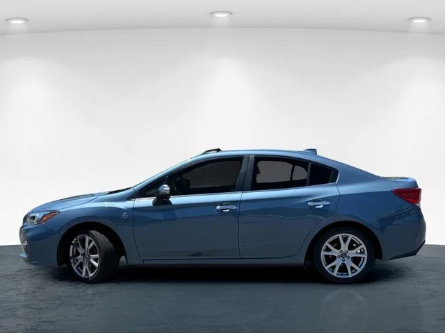 Used 2018 Blue Subaru 2.0i Limited image 3