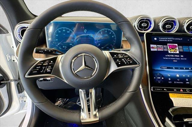 New 2026 Polar White Mercedes-Benz GLC 300 image 41