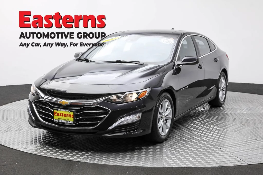 Used 2023 Gray Chevrolet LT image 1
