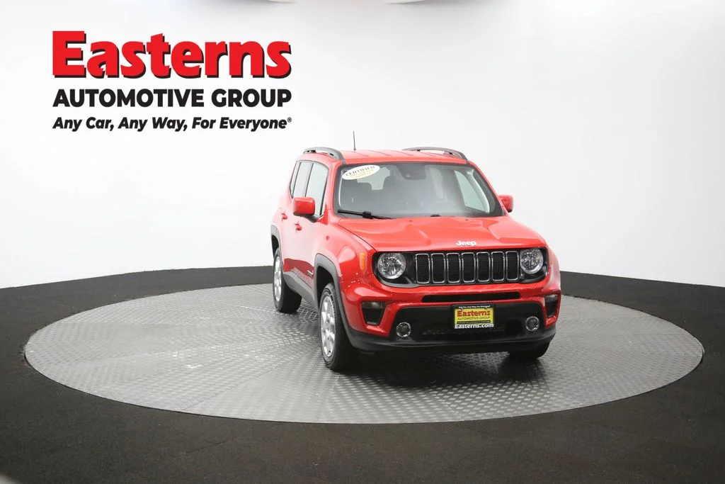 Used 2021 Red Jeep Latitude image 52