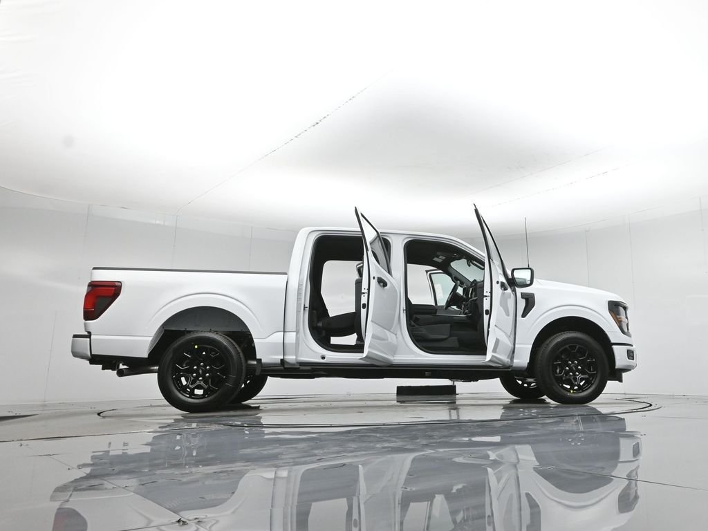 New 2026 Oxford White Ford STX image 7