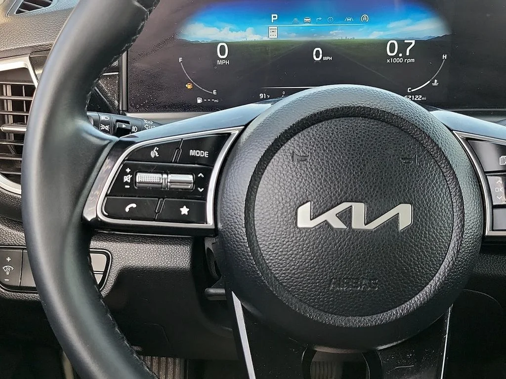 Used 2024 Blue / Black Kia S image 22