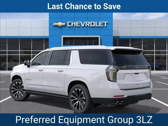 New 2025 Iridescent Pearl Tricoat Chevrolet High Country image 3