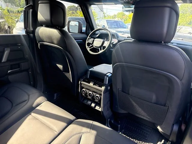 Used 2024 Black Land Rover V8 image 7